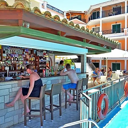 Hotell Alamis 3*